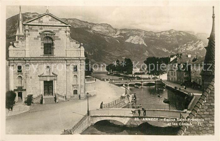 Annecy Haute-Savoie Eglise Saint Francois et les Canaux Alpes