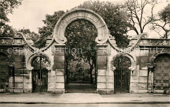 Asnieres-sur-Seine Entrée du Cimetière des Chiens