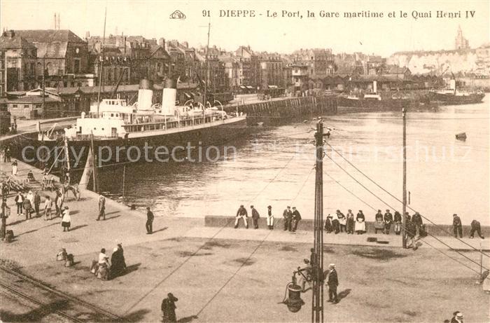 Dieppe 76 Le Port Gare maritime et Quai Henri IV