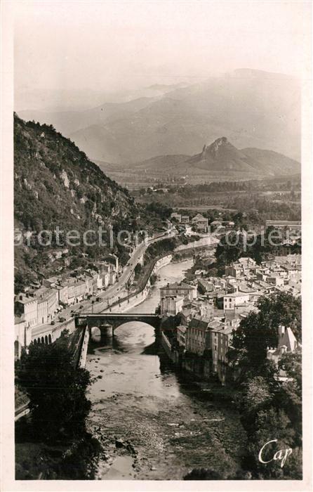 Foix Vallee de l’Ariege vue du Rocher St Sau