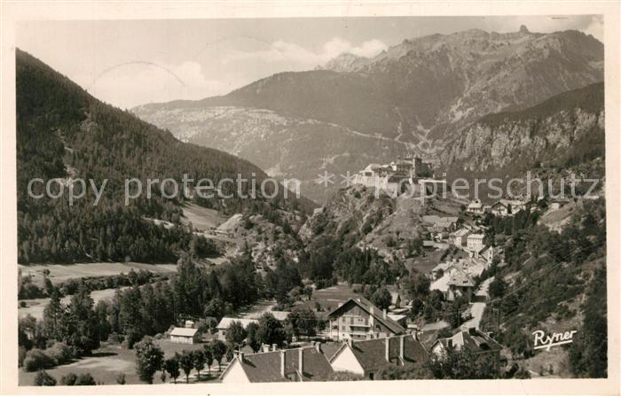 Chateau-Queyras Vue generale