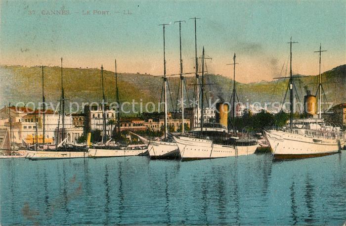 Cannes Alpes-Maritimes Le Port Bateaux Côte d Azur