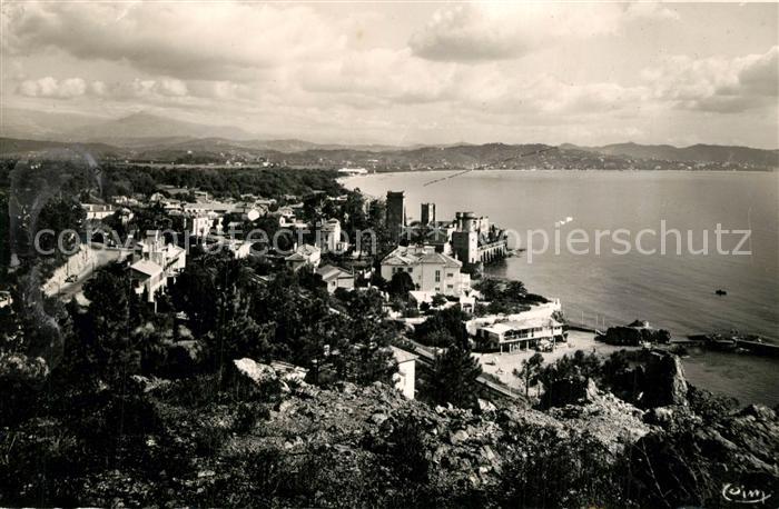 La Napoule Plage La Plage et le Chateau Côte d_Azur