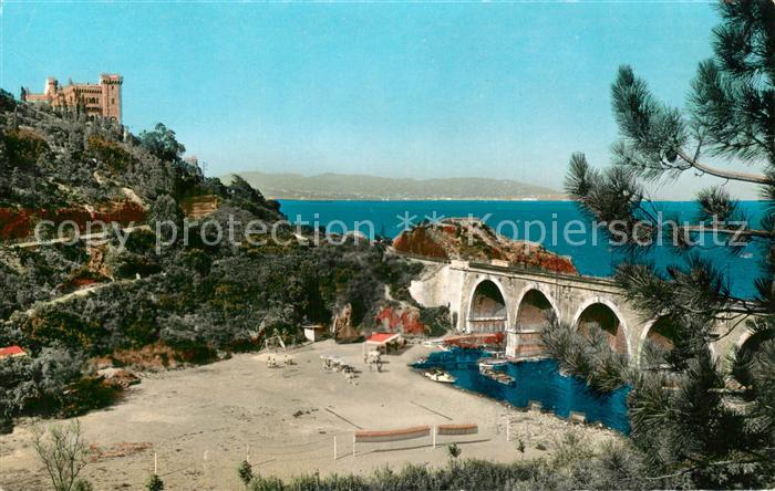 La Napoule Plage Plage de la Rague et Chateau d Agecroft Côte d'Azur