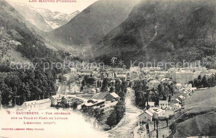 Cauterets Vue Generale sur la ville et Fond de Lutour l'Ardiden