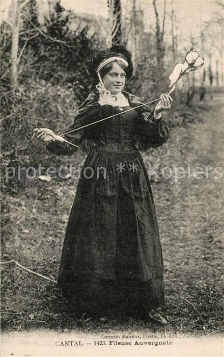 Cantal Auvergne Fileuse Auvergnate
