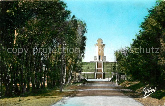Chasseneuil-sur-Bonnieure Sur la Route de St Mary le Memorial de la Resistance