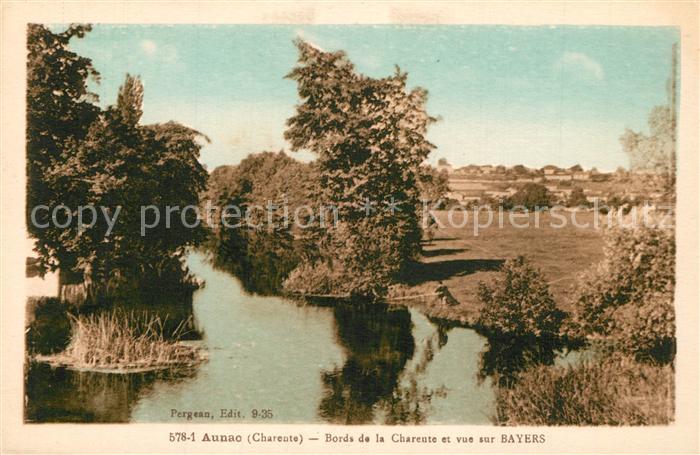 Aunac Bords de la Charente et vue sur Bayers
