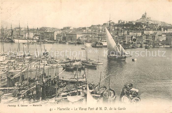 Marseille Bouches-du-Rhone Le Vieux Port et ND de la Garde
