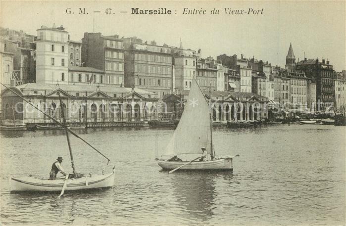 Marseille Bouches-du-Rhone Entree du Vieux Port