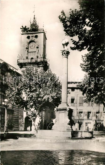 Aix-en-Provence Place de la Mairie la Fontaine et Beffroi