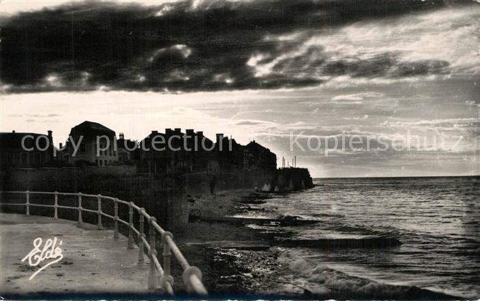 Luc-sur-Mer Coucher de soleil sur la Cote de Nacre