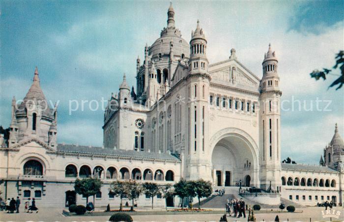 Lisieux Vue vers la Basilique