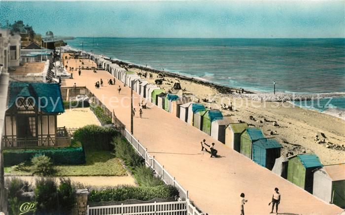 Lion-sur-Mer La Plage et la Digue