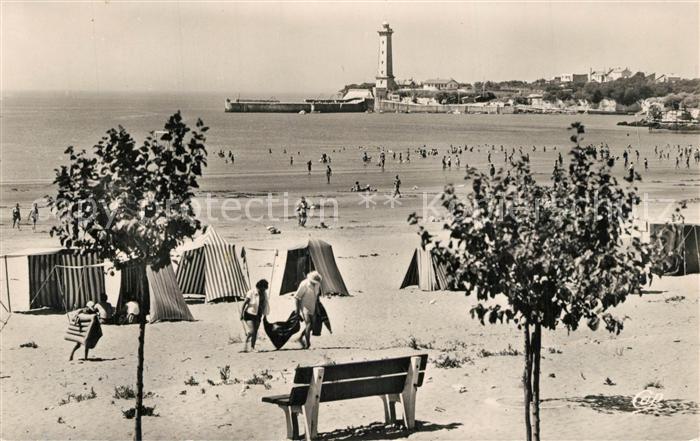 Saint-Georges-de-Didonne La plage et le phare