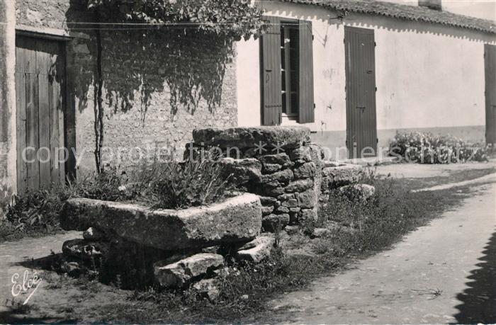 Domino Un vieux puits