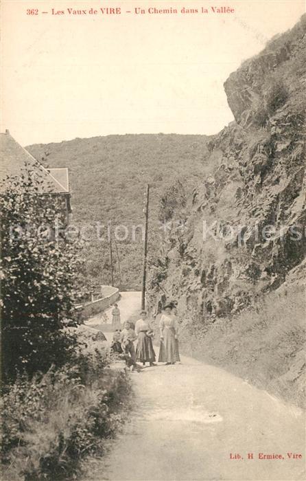 Vire Calvados Les Vaux de Vire Chemin dans la Vallee