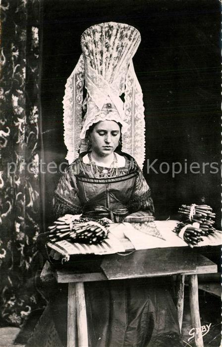 Bayeux Coiffure ancienne Costumes normands