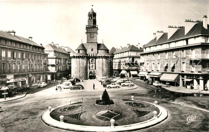Vire Calvados Le Rond Point et la Grande Horloge