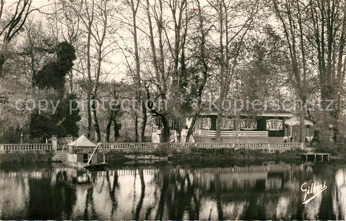 Cognac Charente Bords de la Charente a Robinson