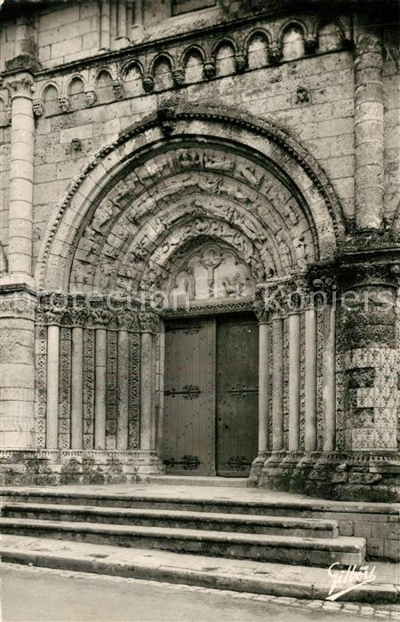 Pont-l Abbe-d Arnoult Portail central de l'Eglise romane XIIe siècle