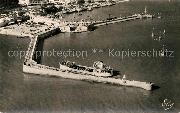Royan 17 Le Bac de la Pointe de Grave et le Port