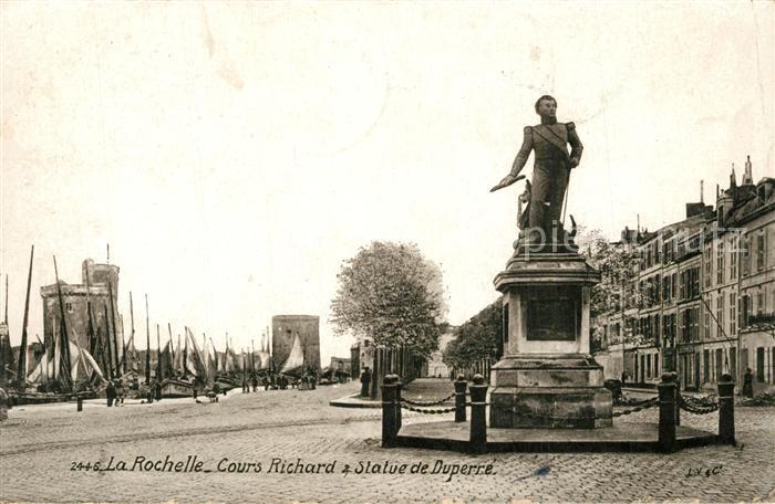La Rochelle Charente-Maritime Cours Richard Statue de Duperré Monument