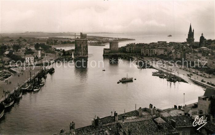 La Rochelle Charente-Maritime Vue Generale du Port