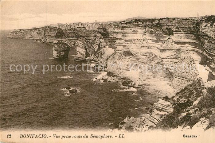 Bonifacio Corse du Sud Vue prise route du Semaphore