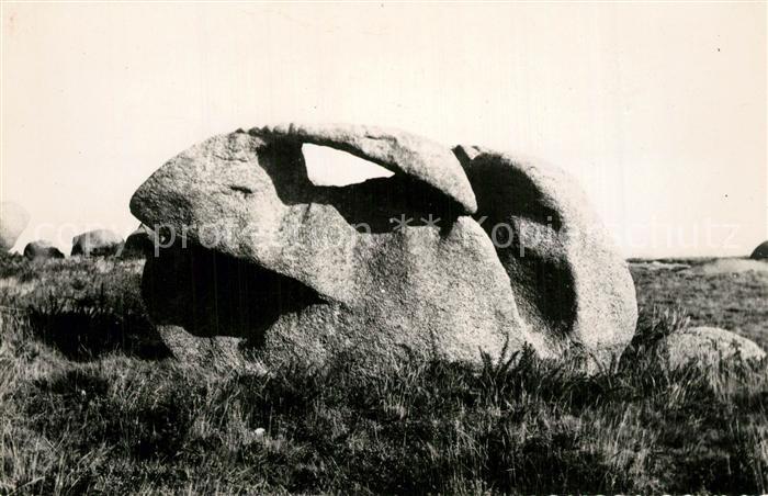 Ploumanach Parmi les Rochers Bizarres Le Lapin