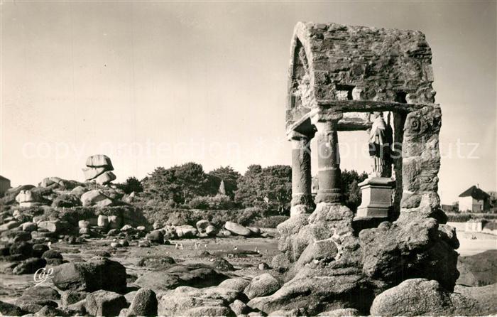 Ploumanach Oratoire de Saint Guirec