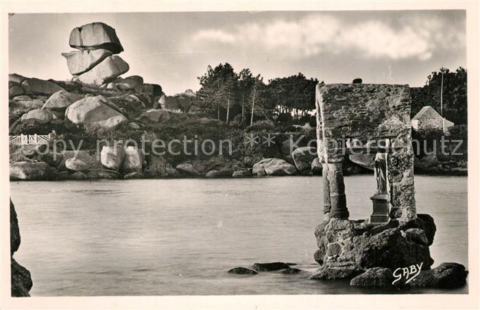 Ploumanach Oratoire Saint Guirec Chapeau de Napoleon