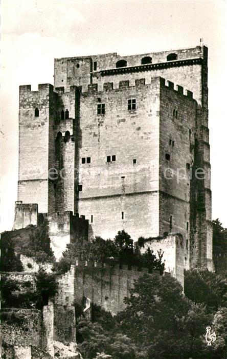 Crest La Tour XIe siècle ancienne forteresse