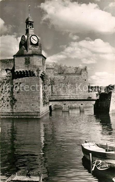 Concarneau Finistere La ville close vue des quais