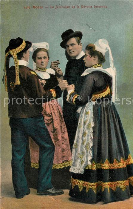 Scaer Le Jambadao de la Gavotte bretonne Cost