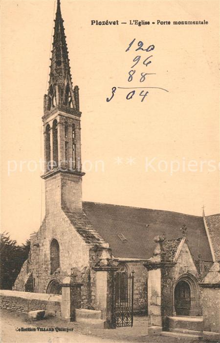 Plozevet Eglise Porte monumentale