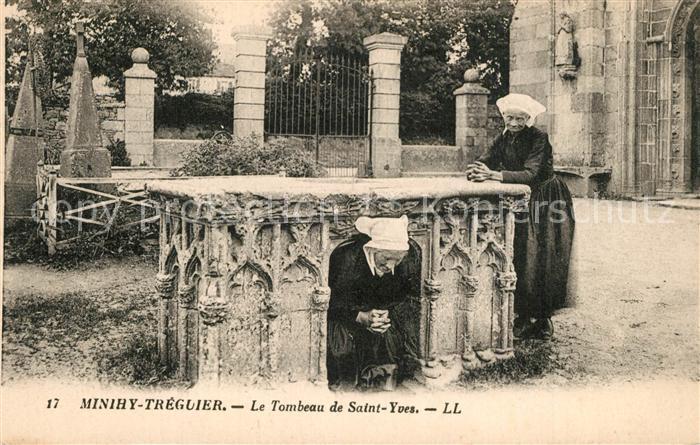 Minihy-Treguier Tombeau de Saint Yves
