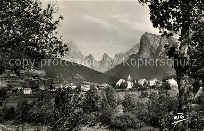 Lus-la-Croix-Haute Panorama Crête des Aiguilles Alpes