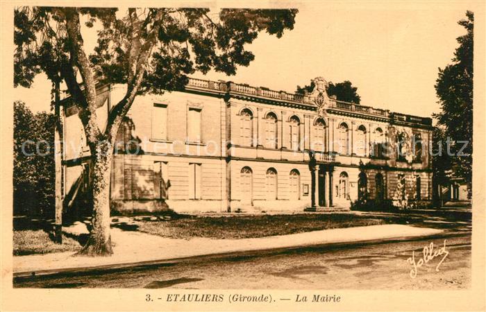 Etauliers La Mairie