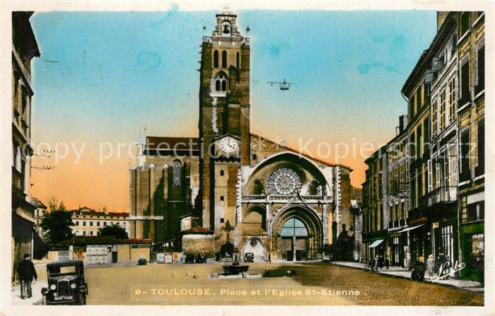 Toulouse Haute-Garonne Place et Eglise St. Etienne