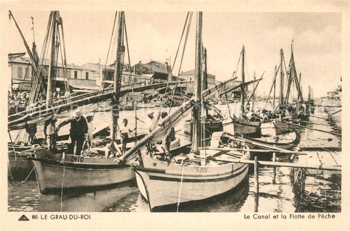 Grau-du-Roi Le Canal et la Flotte de Peche