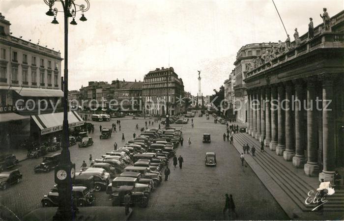 Bordeaux Le Grand Theatre et Place de la Comedie