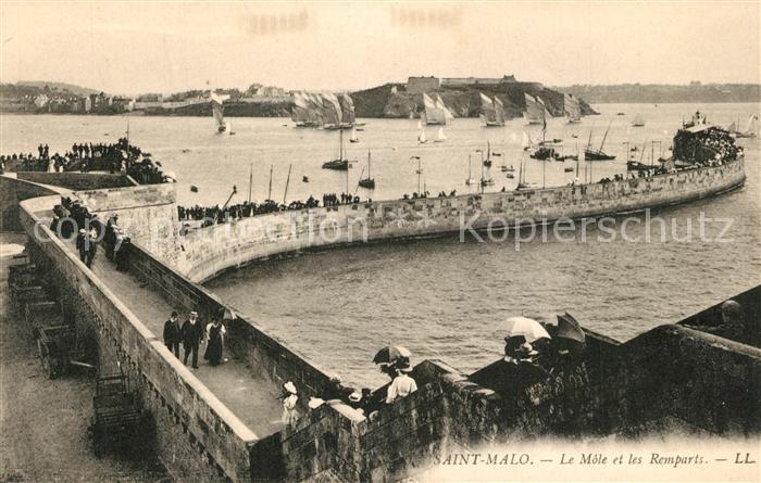 Saint-Malo 35 Le Mole et les Remparts