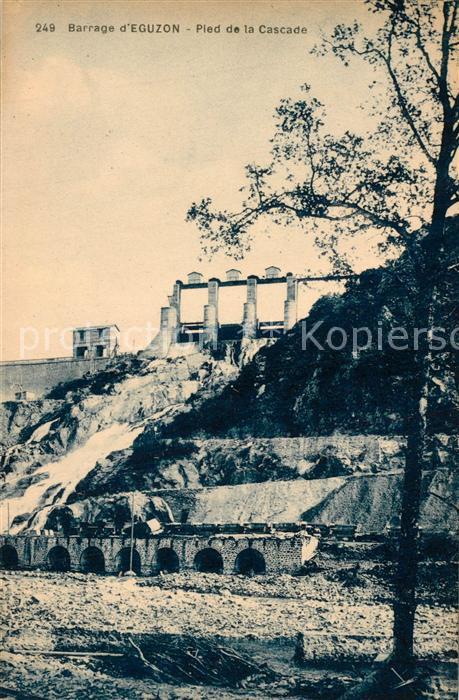 Eguzon-Chantome Pied de la Cascade