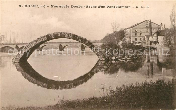 Dole Jura Vue sur le Doubs Arche d un Pont Romain