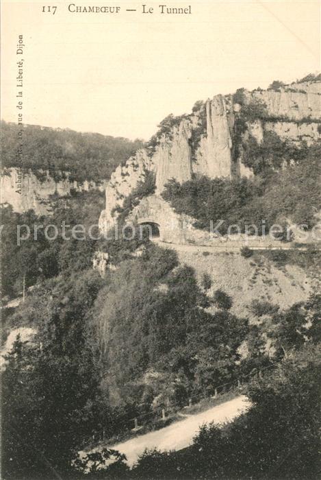 Chamboeuf Cote-d Or Le Tunnel Paysage Montagnes