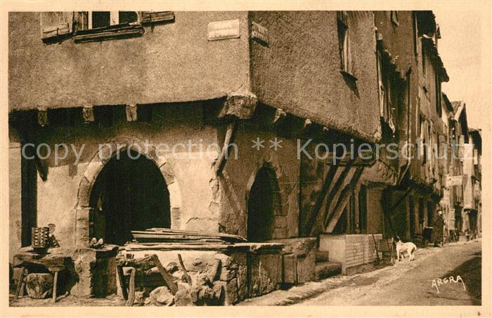 Saint-Cere Vieille Maison Place de l'Eglise