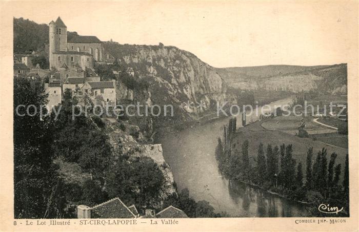 Saint-Cirq-Lapopie Panorama de la Vallee