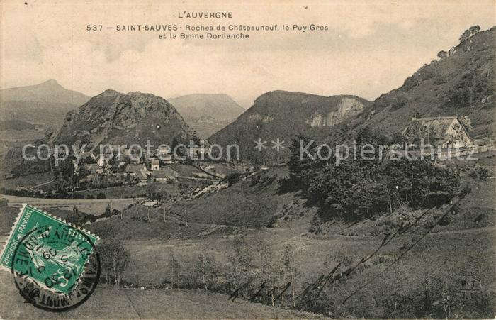 Saint-Sauves-d Auvergne Roches de Chateauneuf l Puy Gros et la Banne Dordanche
