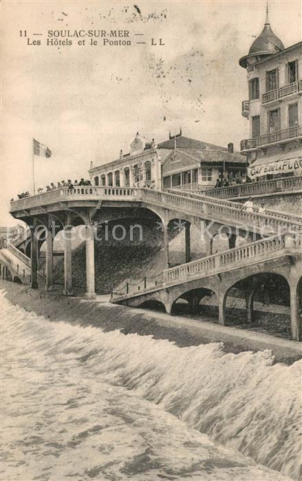 Soulac-sur-Mer Les Hotels et le Ponton